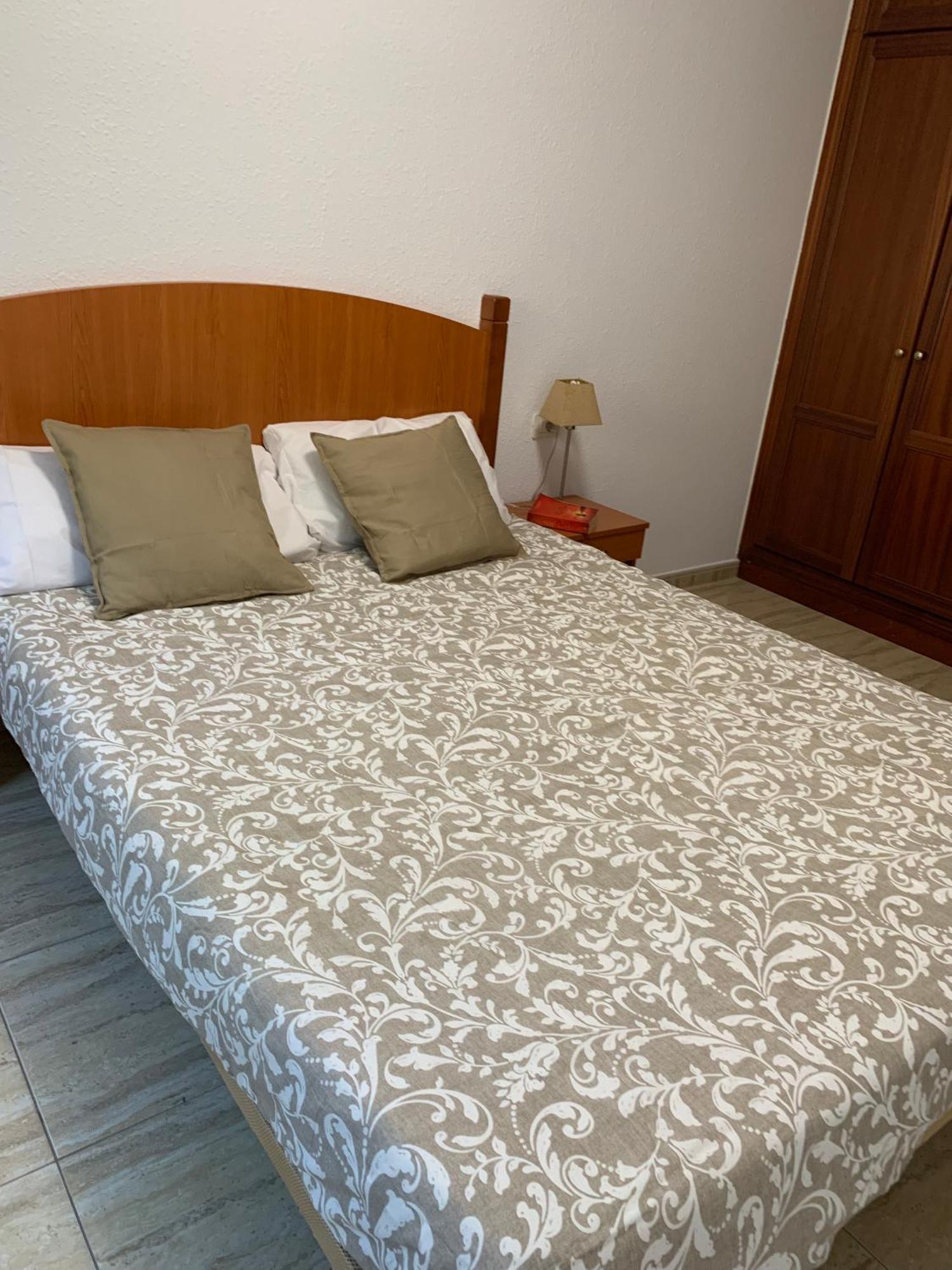 Apartamento Primavera Arona  Ngoại thất bức ảnh